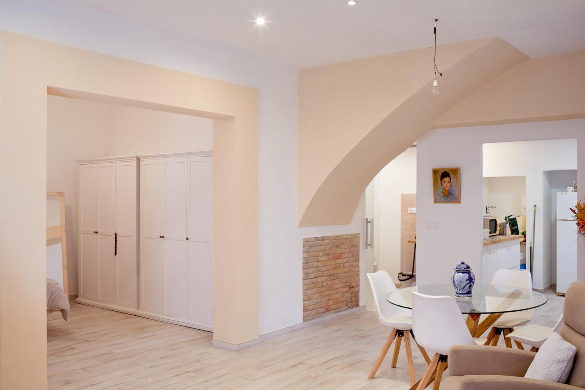 Loft Con Encanto En El Corazon Historico De Peralada Buitenkant foto
